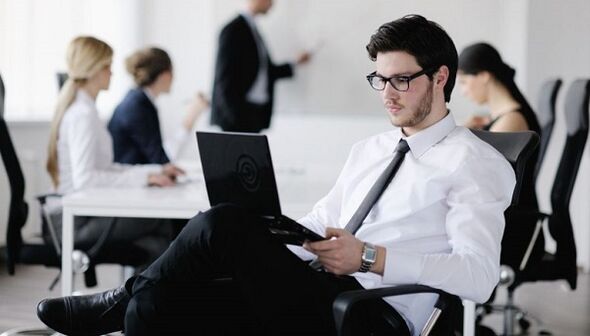 lavoro sedentario come causa di osteocondrosi lombare